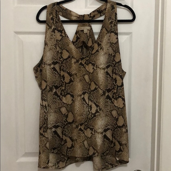 Banana Republic Tops - Gently used Banana Republic snake skin top